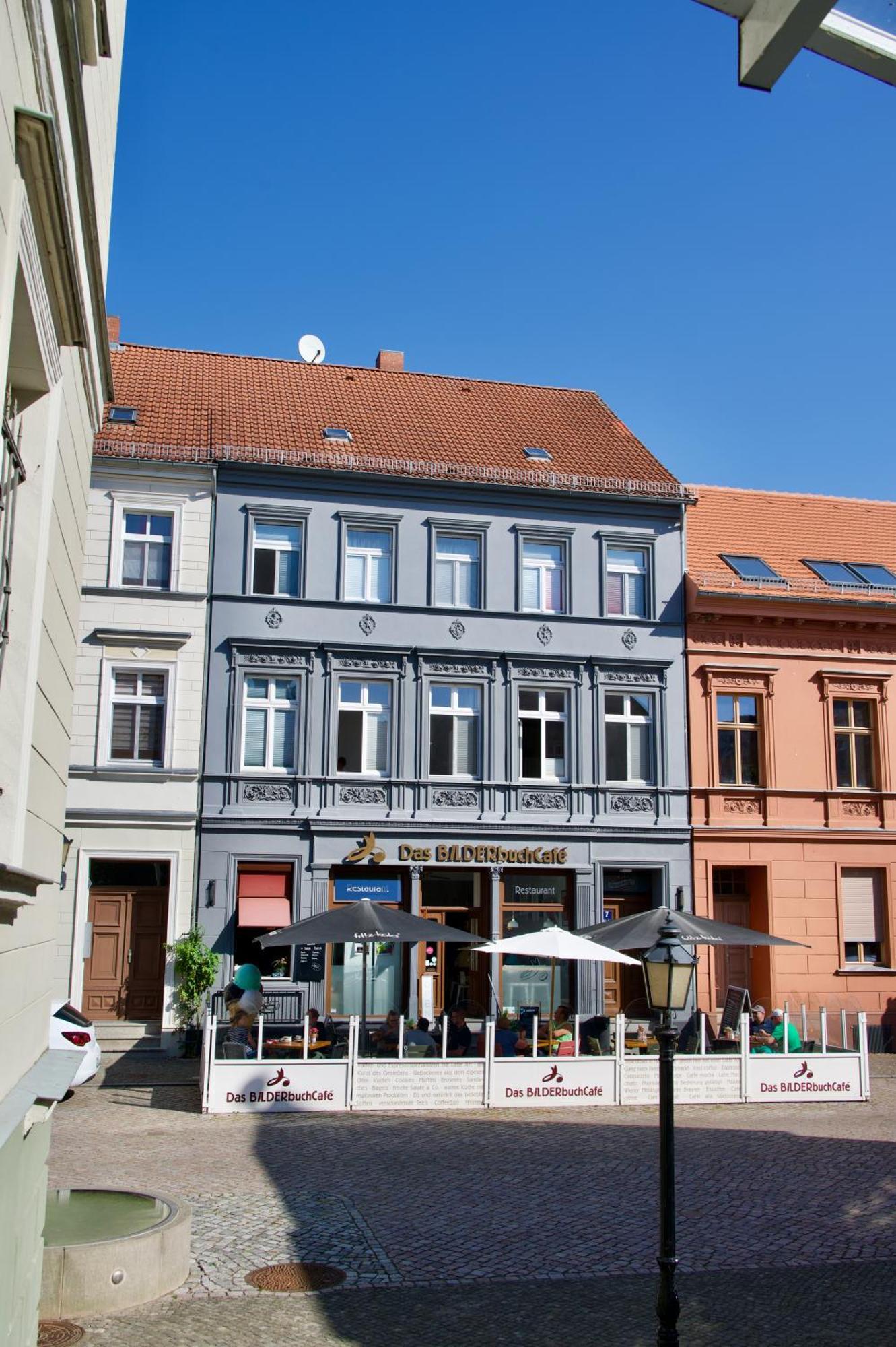 Das Bilderbuchcafe - Ferien - Apartment No 3 - Markt 7 Havelberg Exterior foto