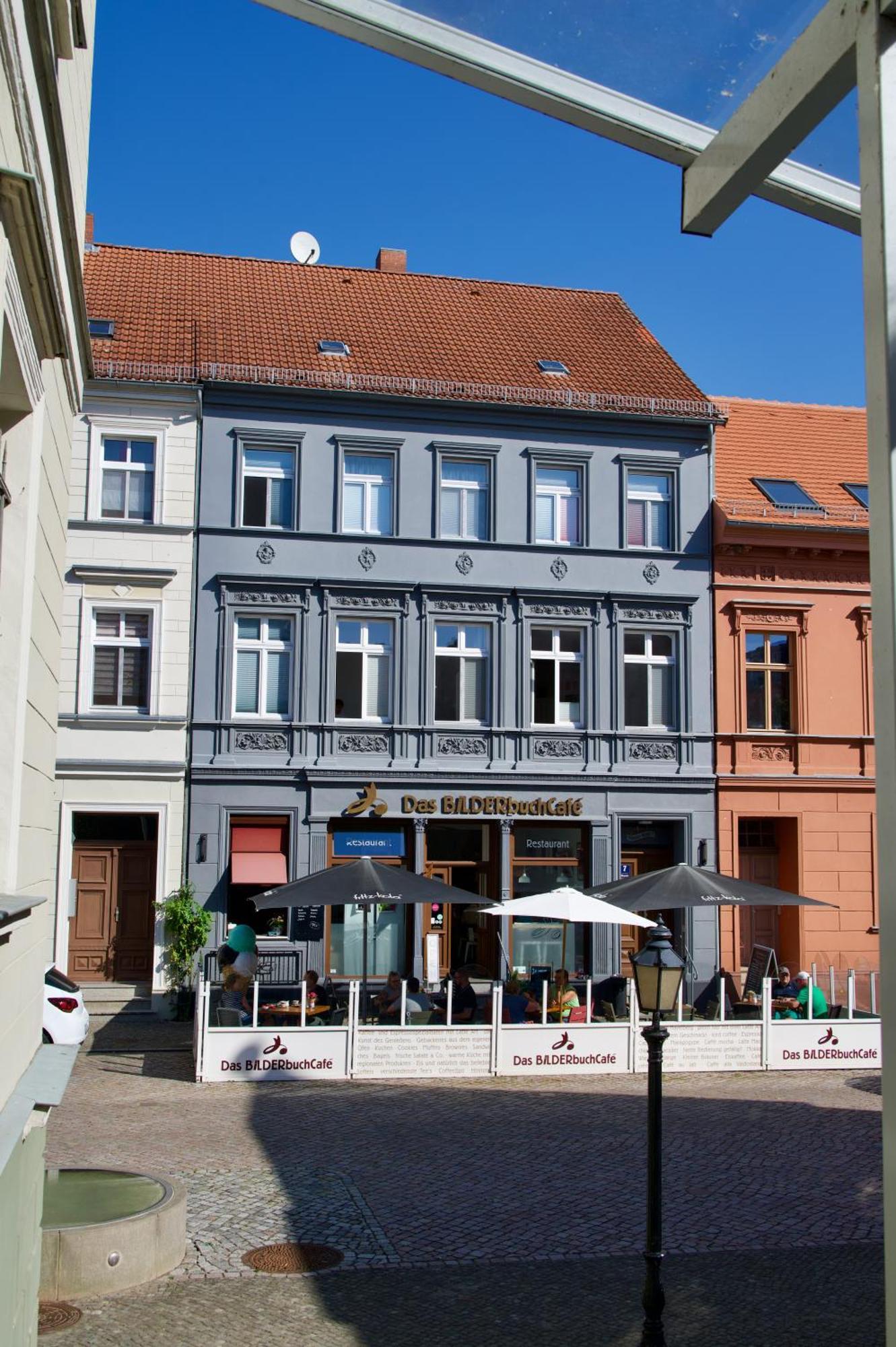 Das Bilderbuchcafe - Ferien - Apartment No 3 - Markt 7 Havelberg Exterior foto